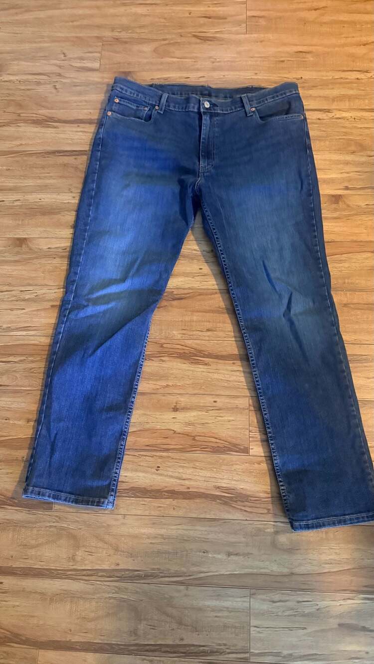 Levi's Jeans Dark Wash Denim Straight Leg